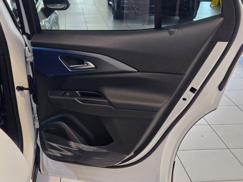 2025 CHEVROLET EQUINOX - Image 7