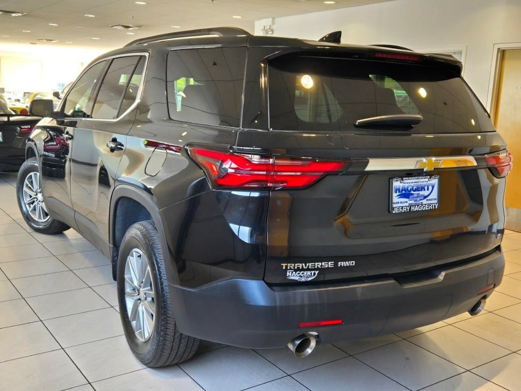 2023 Chevrolet Traverse 1LT - Photo 16