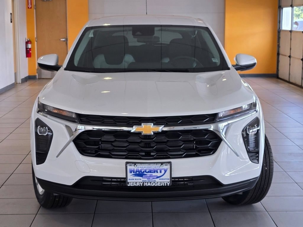 New 2026 Chevrolet Trax LS SUV