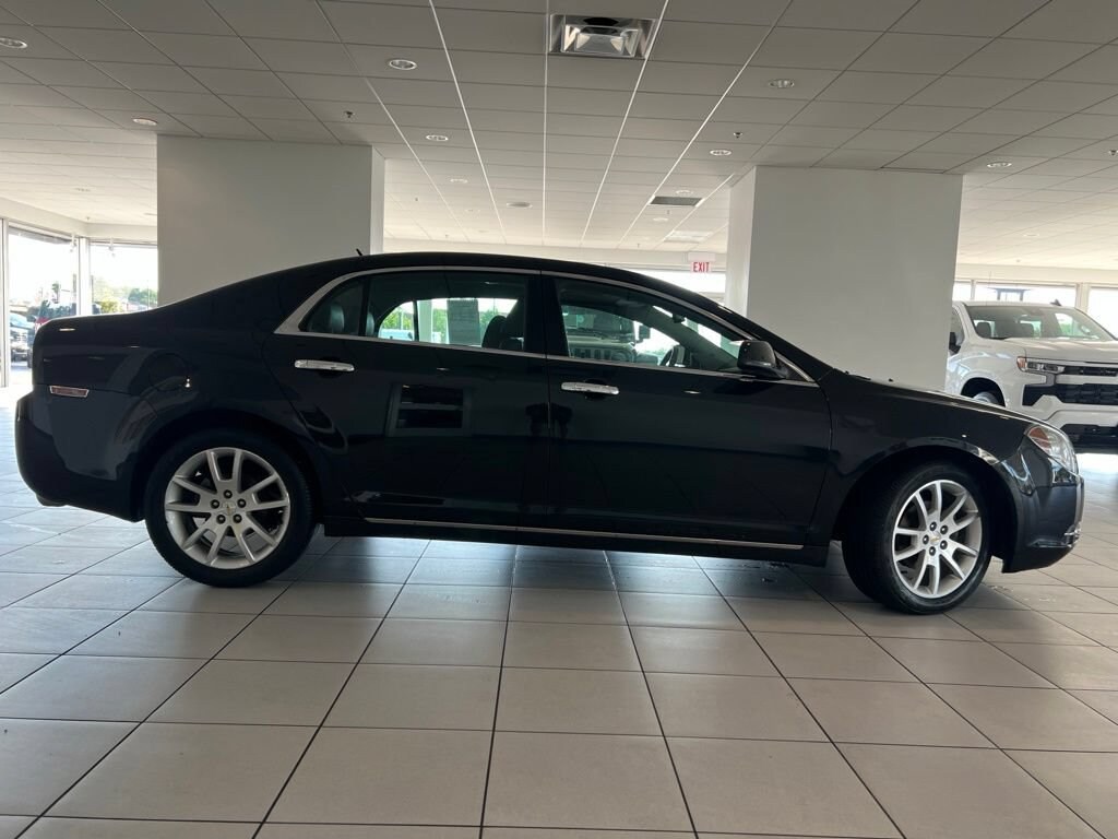 Used 2010 Chevrolet Malibu LTZ Car