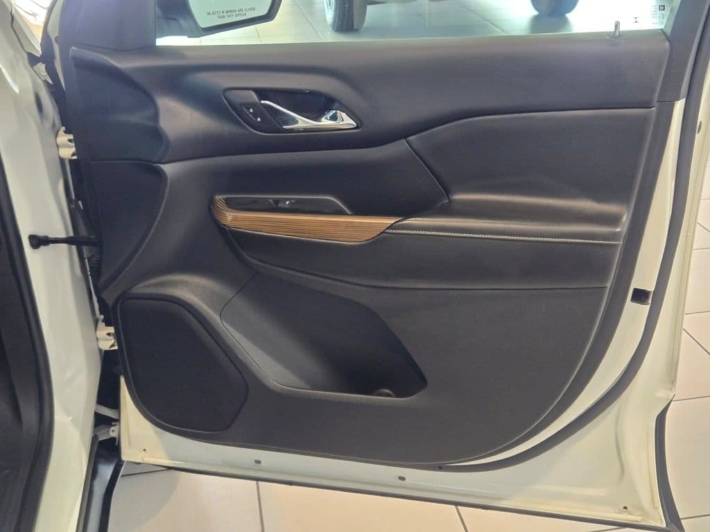 Used 2017 GMC Acadia SLE SUV