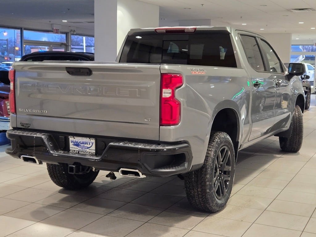2026 CHEVROLET SILVERADO - Image 9