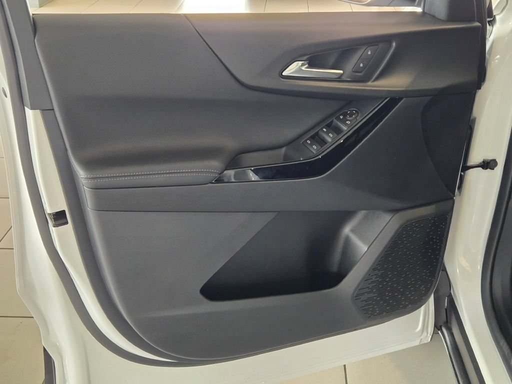 2026 Chevrolet Equinox LT - Photo 19