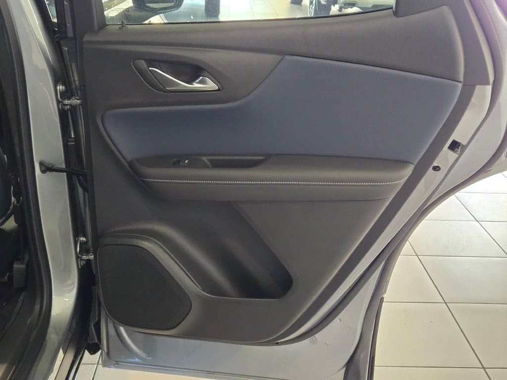 2026 CHEVROLET BLAZER - Image 8