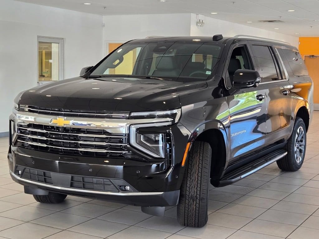 New 2026 Chevrolet Suburban LT SUV