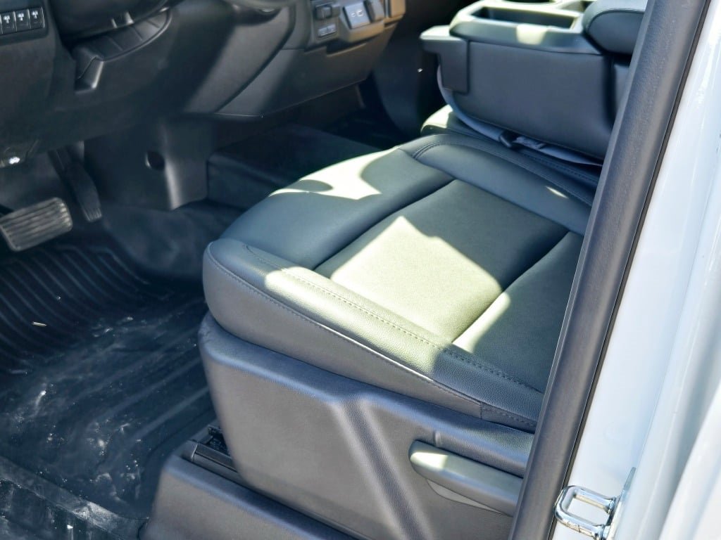 2024 CHEVROLET SILVERADO HD - Image 25