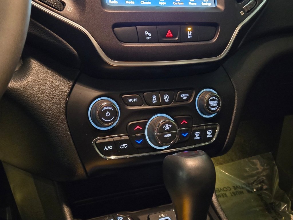 2021 JEEP CHEROKEE - Image 26