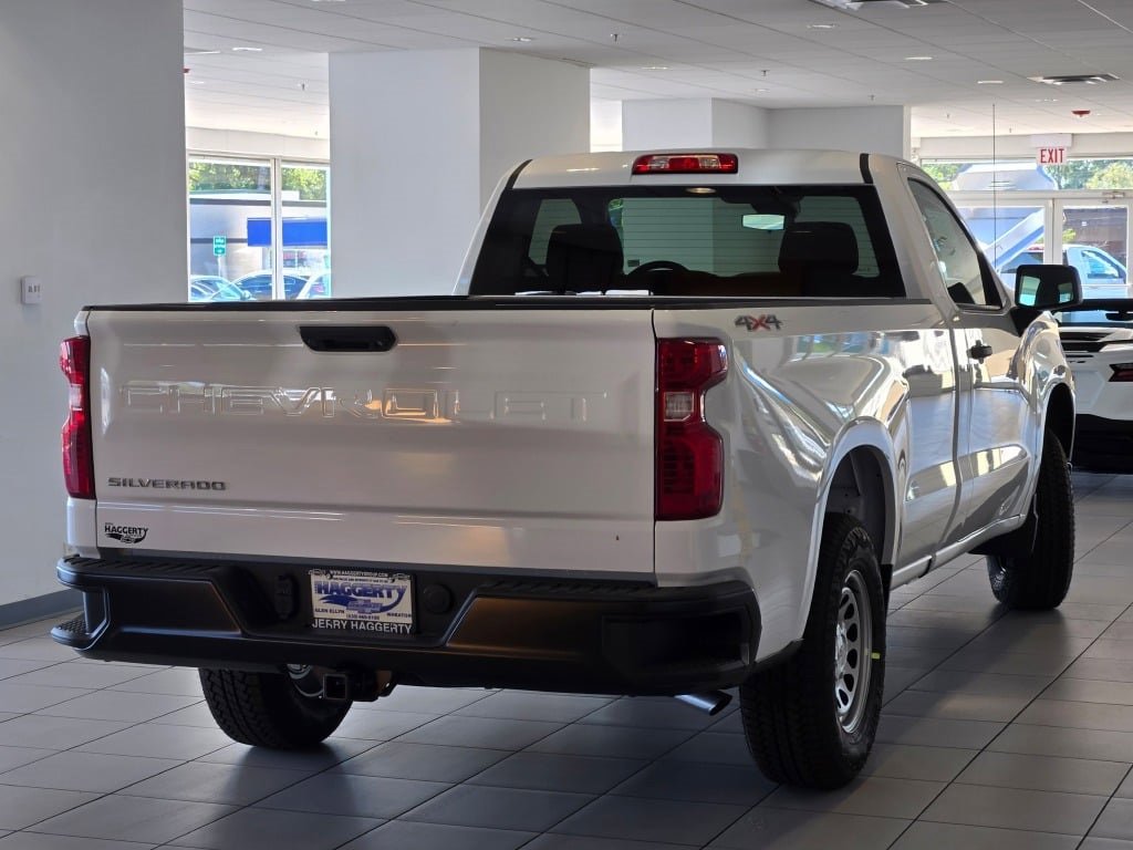 2026 CHEVROLET SILVERADO - Image 8