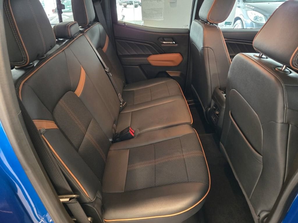 2024 GMC Canyon AT4 - Photo 11