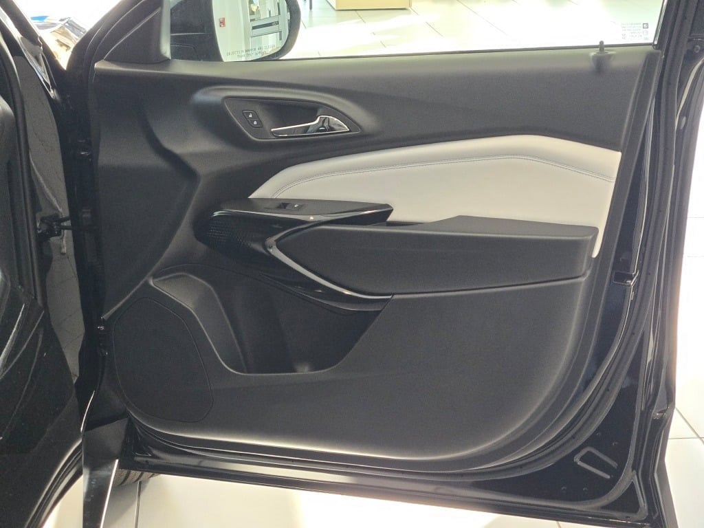 New 2026 Chevrolet Trax LT SUV