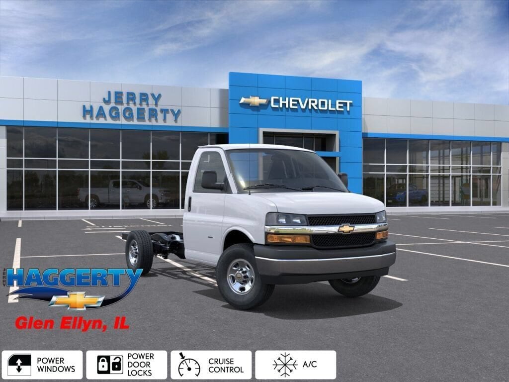 New 2026 Chevrolet Express Cutaway 3500 1WT Cutaway Van