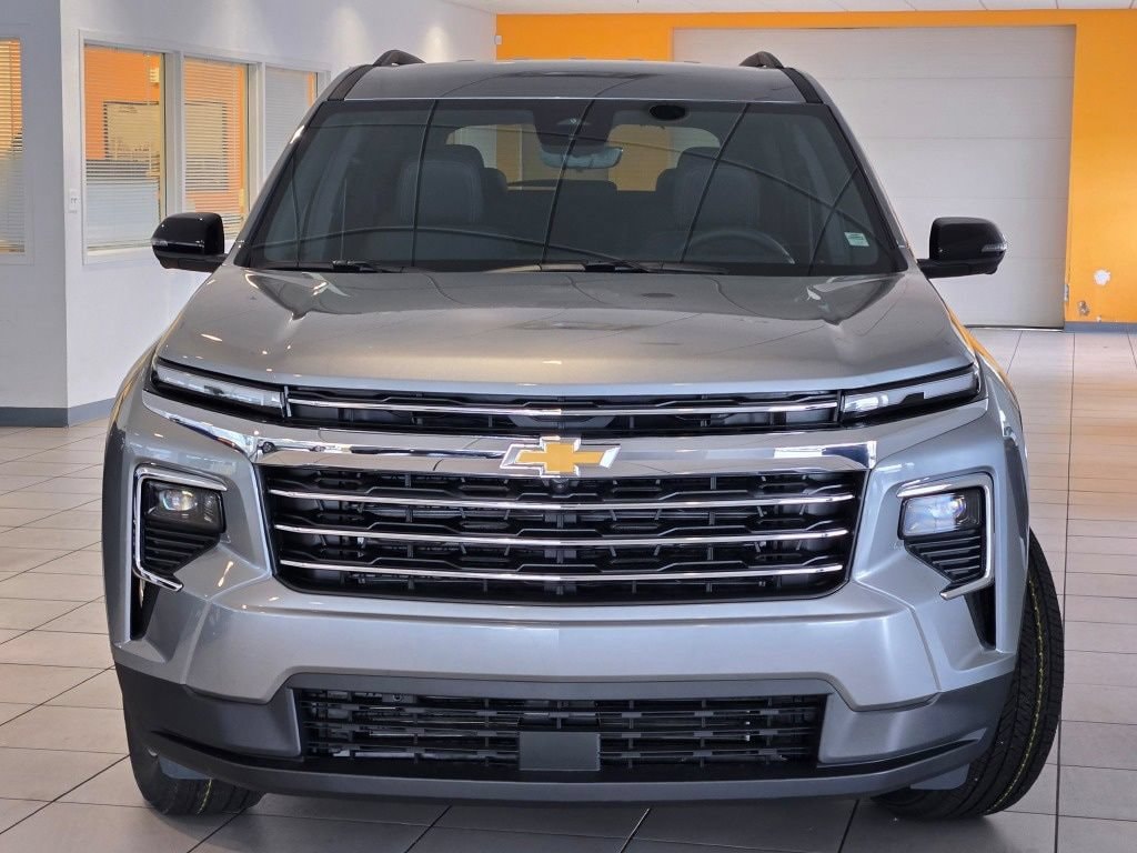 New 2027 Chevrolet Traverse LT SUV