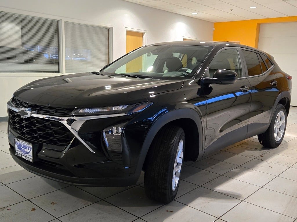 2026 CHEVROLET TRAX - Image 3