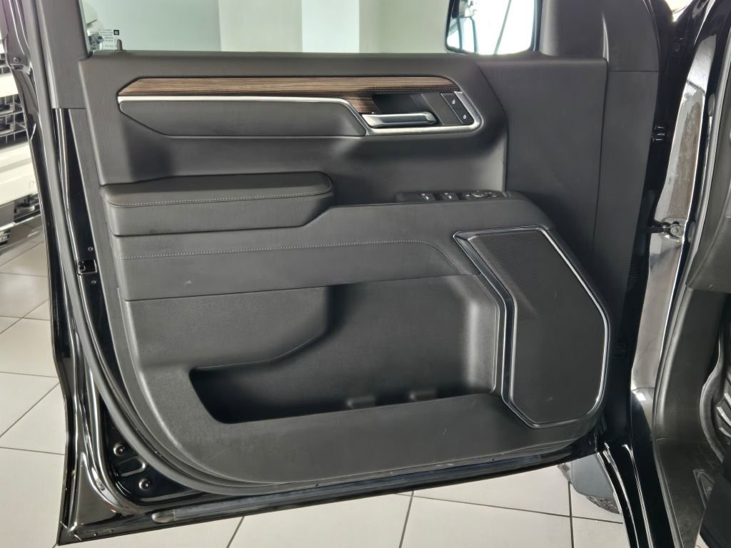2024 Chevrolet Silverado 1500 RST - Photo 19