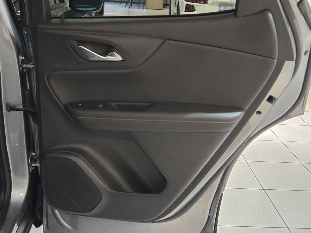 2024 CHEVROLET BLAZER - Image 9