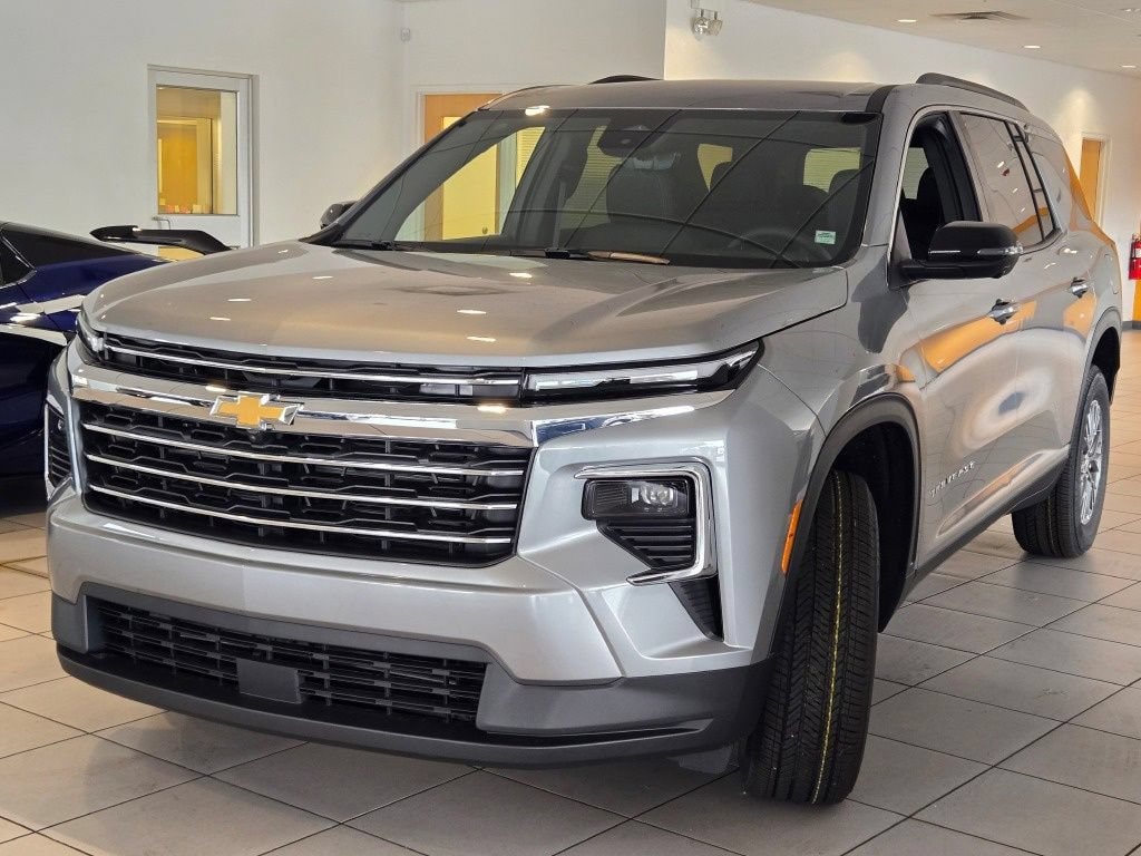 New 2027 Chevrolet Traverse LT SUV