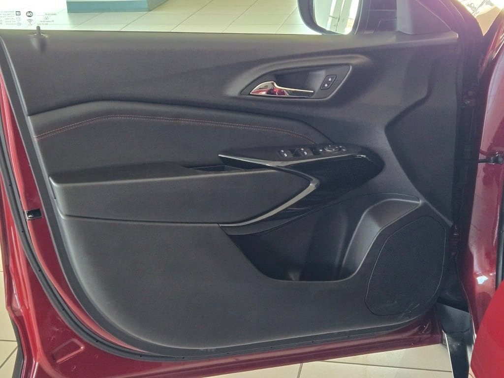2024 Chevrolet Trax RS - Photo 19