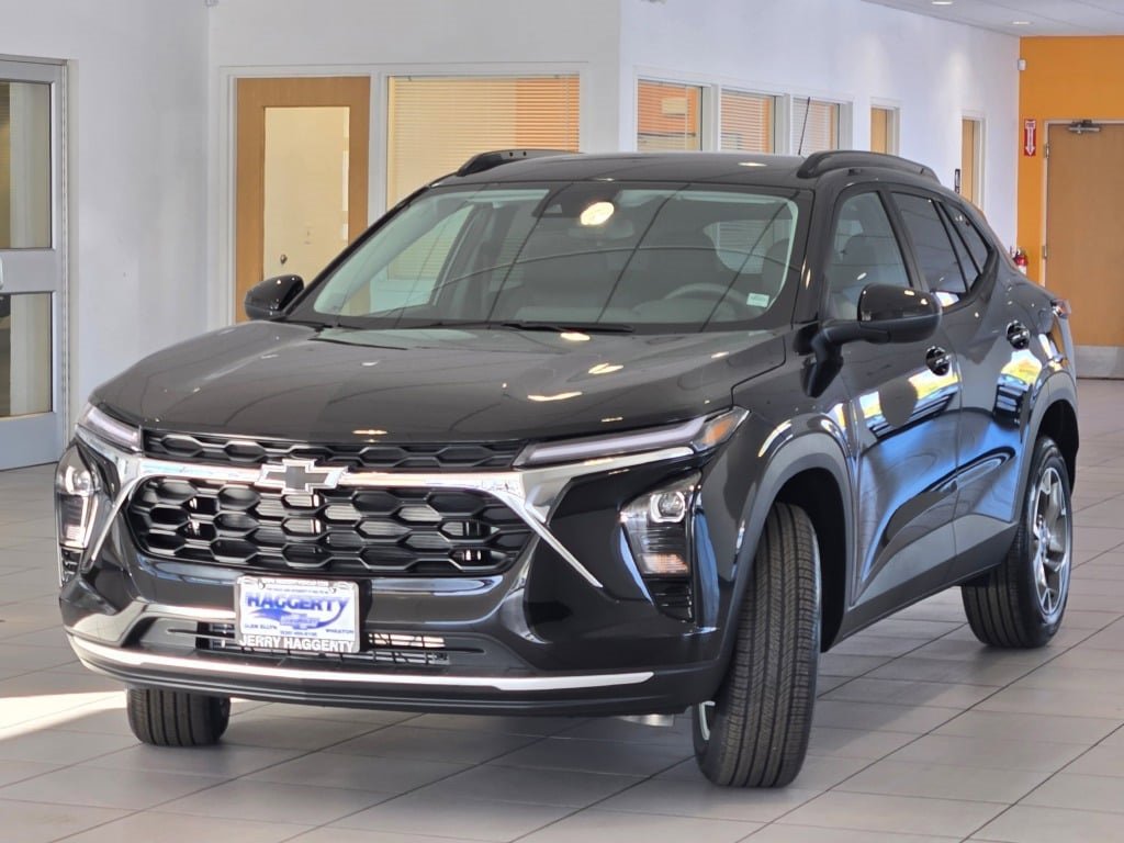 2026 CHEVROLET TRAX - Image 3