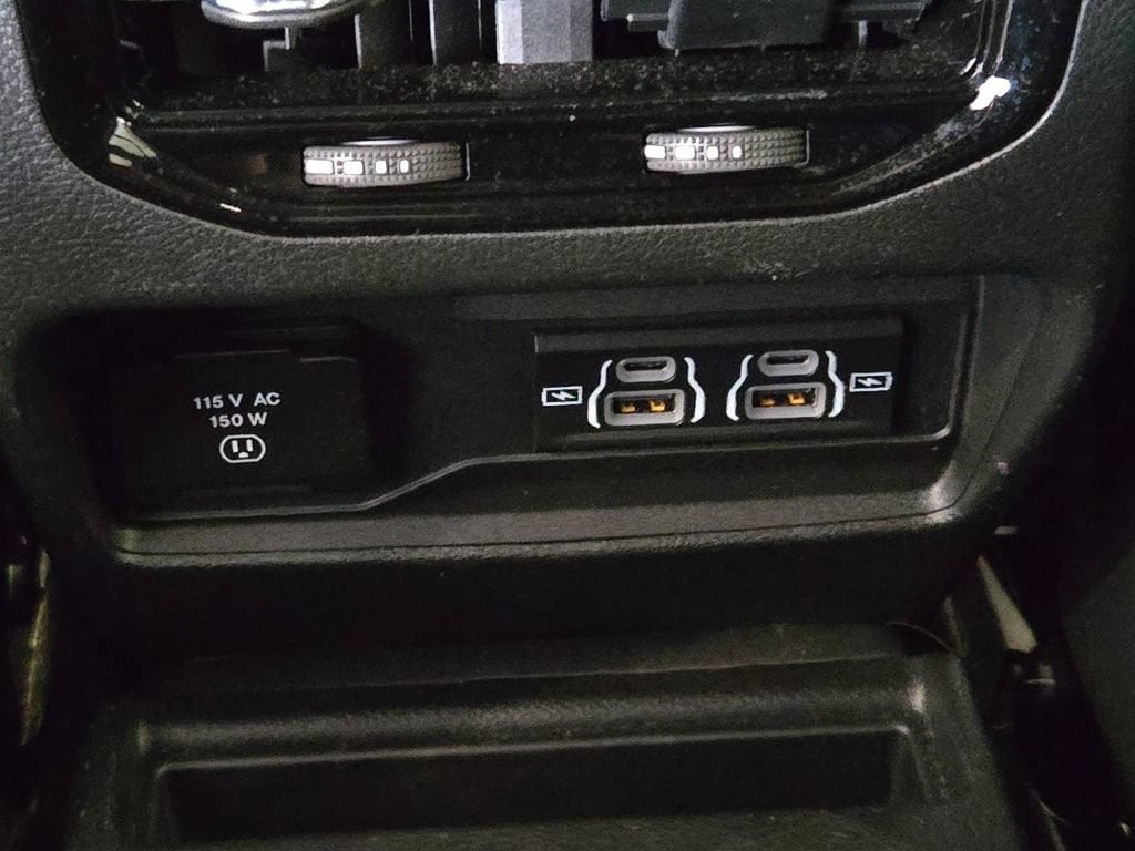 2023 Jeep Grand Cherokee L Altitude - Photo 19