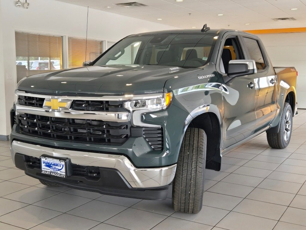 2026 CHEVROLET SILVERADO - Image 3
