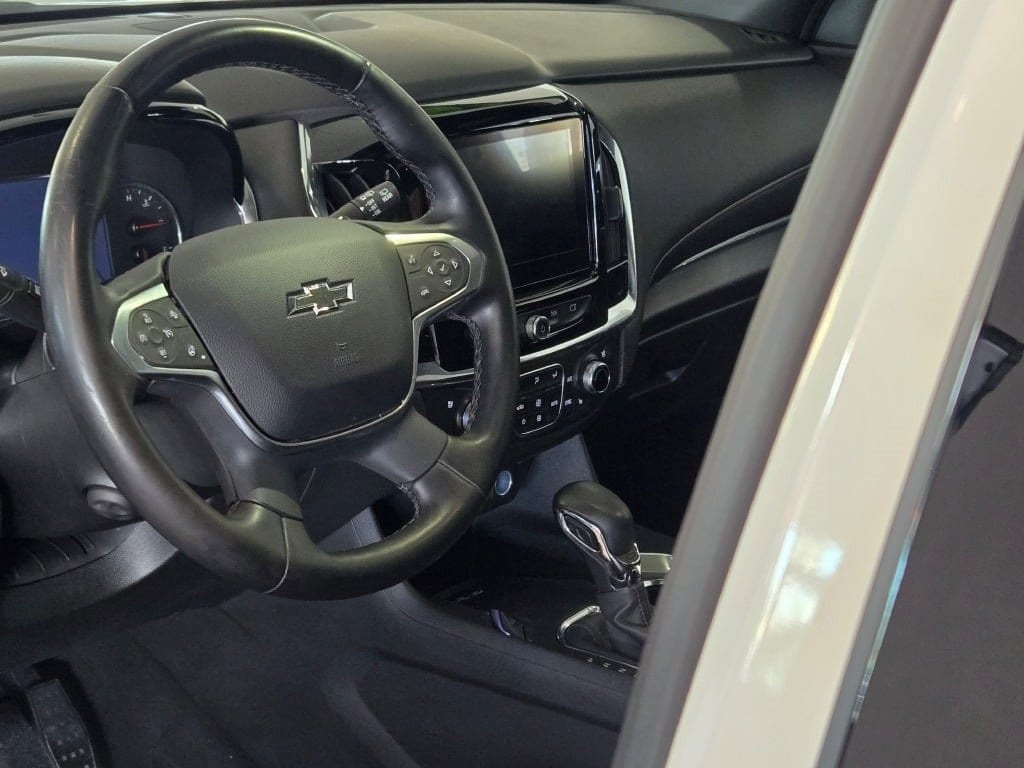 2023 CHEVROLET TRAVERSE - Image 24