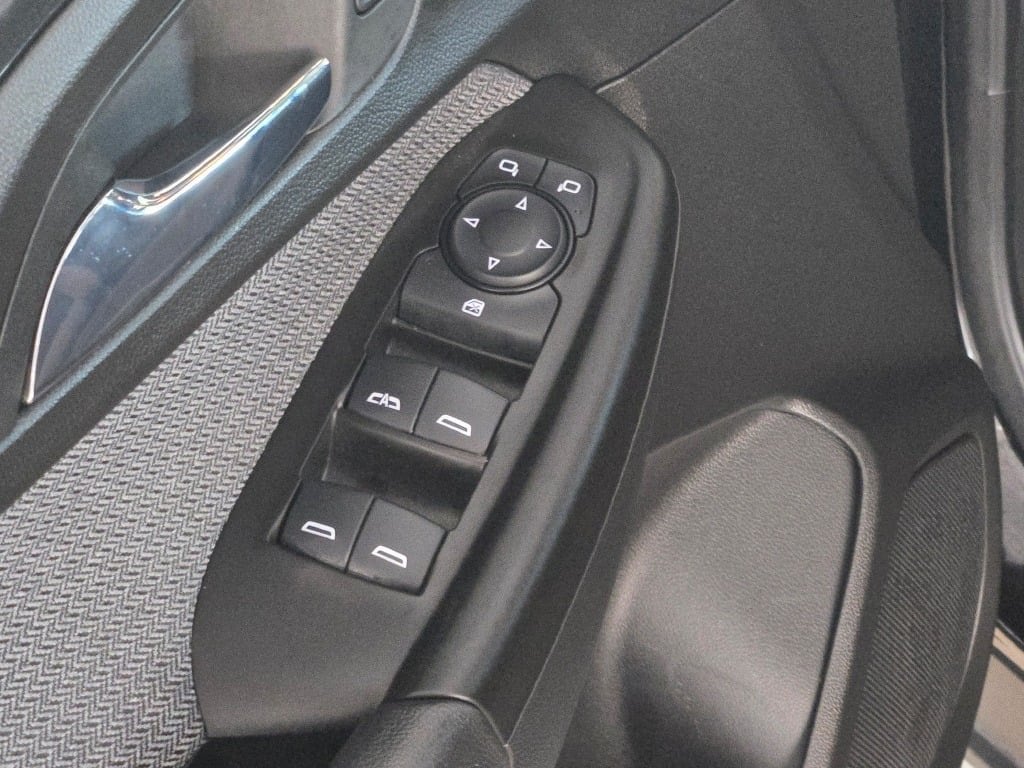2023 Chevrolet TrailBlazer LT - Photo 18