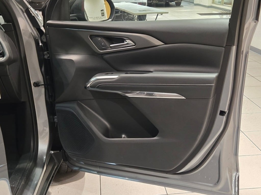 2026 CHEVROLET TRAVERSE - Image 4