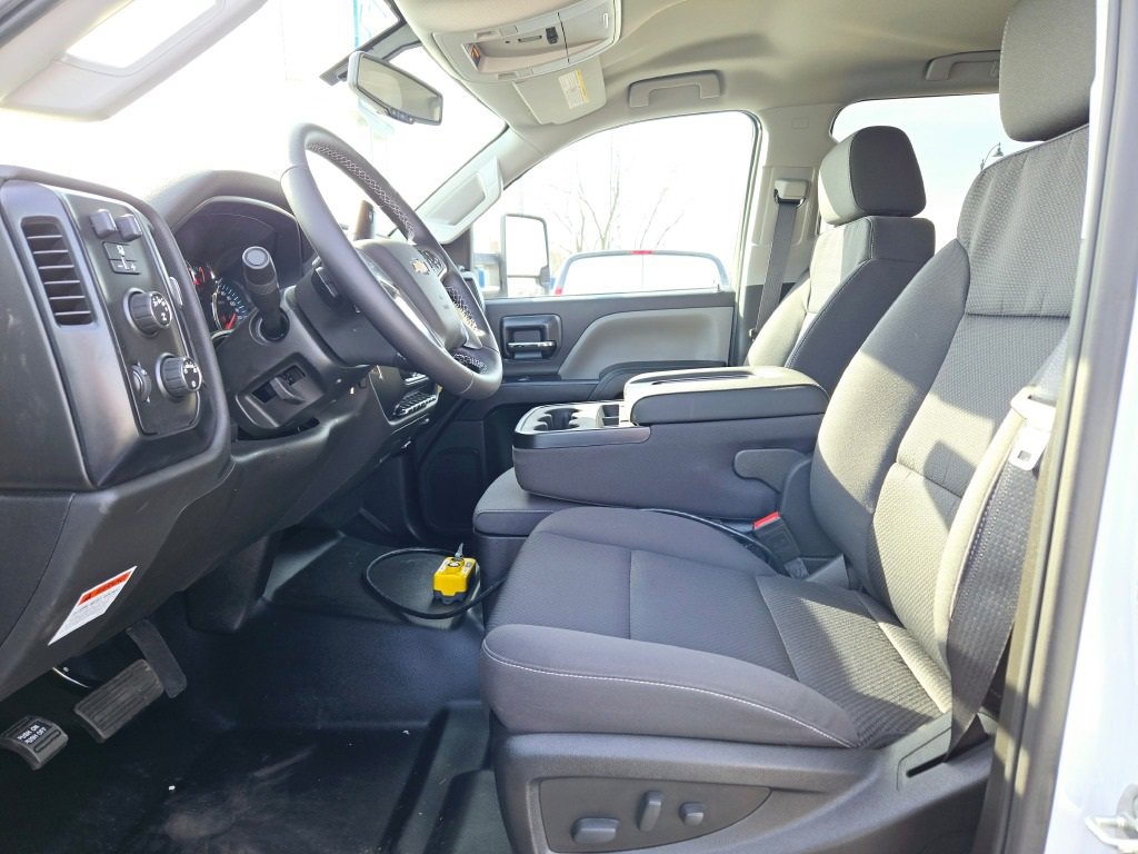 2024 GM GM515 - Image 18