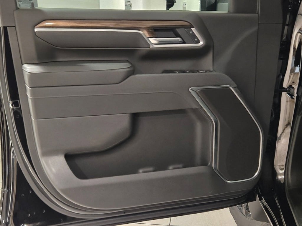 2026 CHEVROLET SILVERADO HD - Image 20