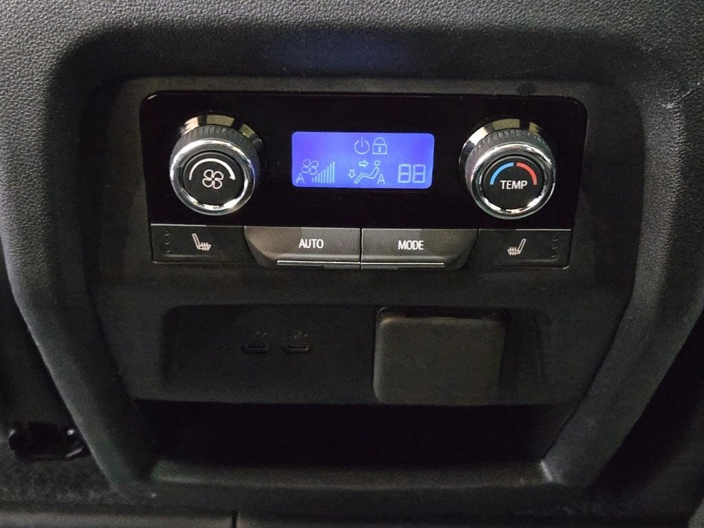 2024 CHEVROLET TRAVERSE - Image 18