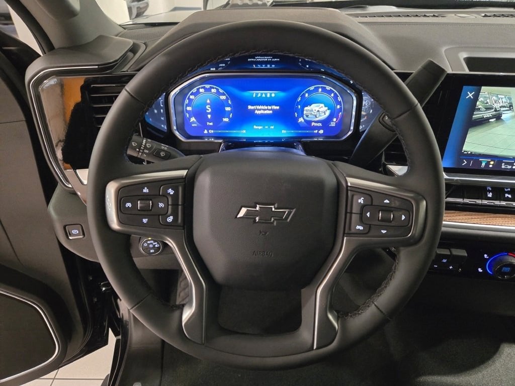 2026 CHEVROLET SILVERADO HD - Image 32