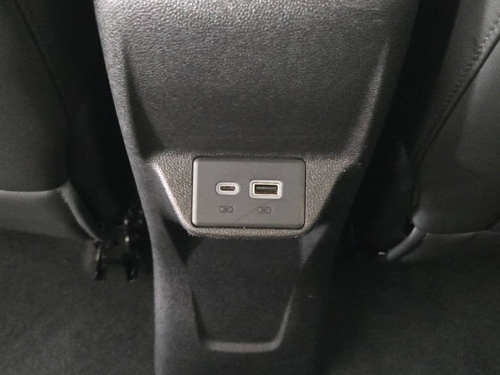2023 Chevrolet Bolt EUV Premier - Photo 18