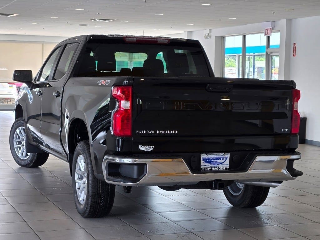 2026 CHEVROLET SILVERADO - Image 11