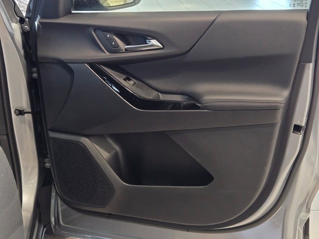 2026 CHEVROLET EQUINOX - Image 5