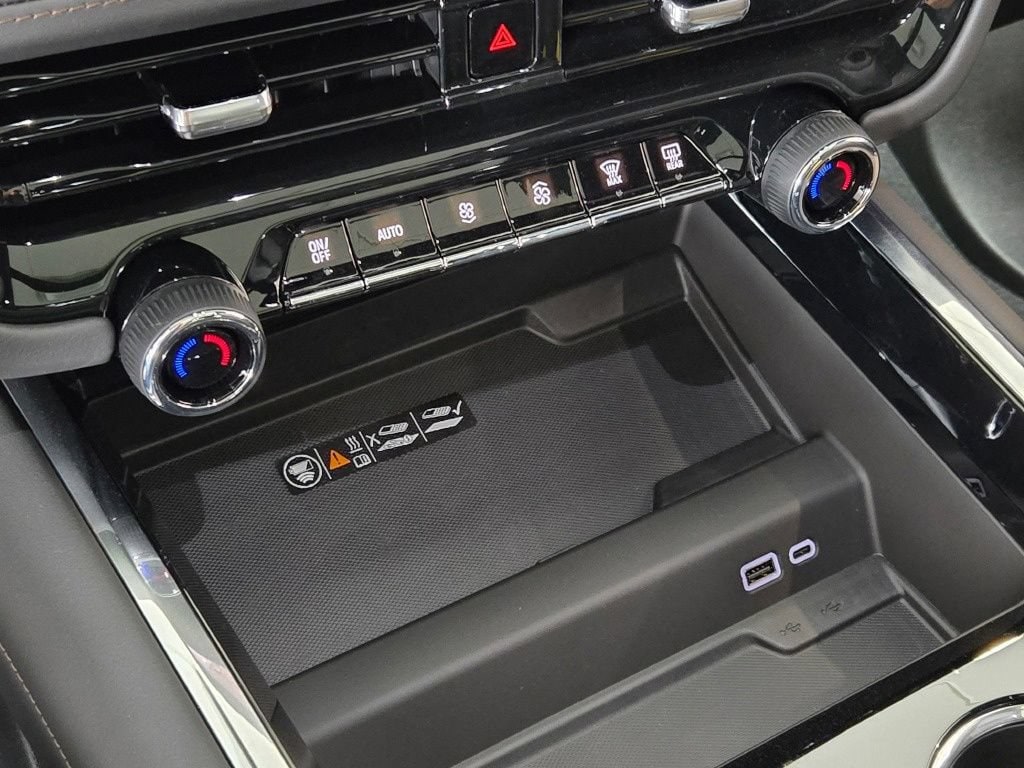 2026 Chevrolet Suburban High Country - Photo 33