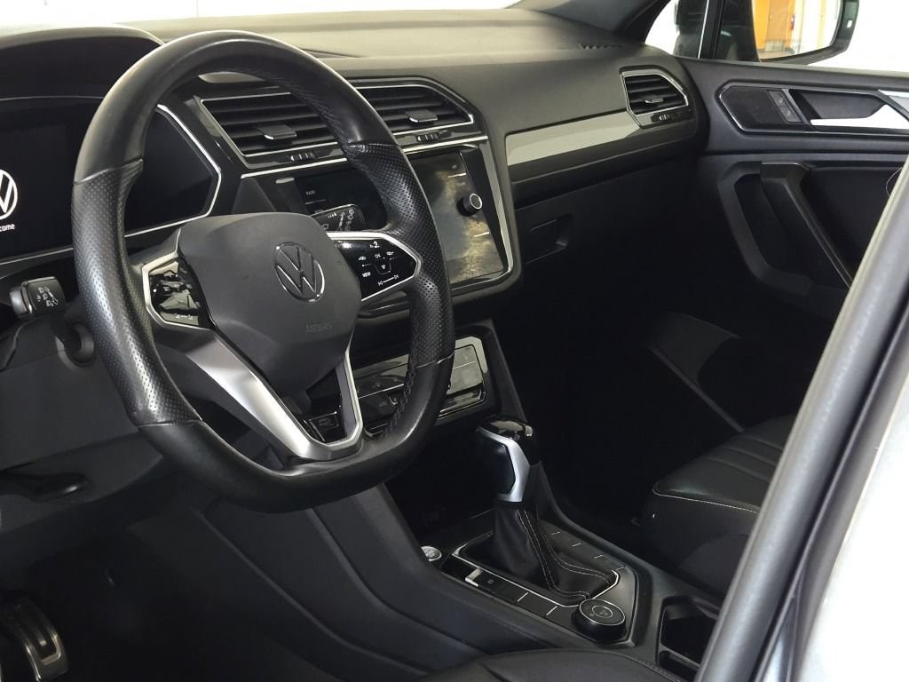 2022 Volkswagen Tiguan SE R-LINE BLACK - Photo 23