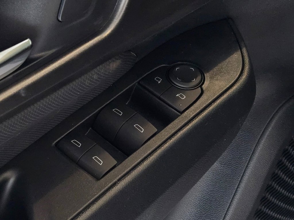 2026 CHEVROLET EQUINOX - Image 18