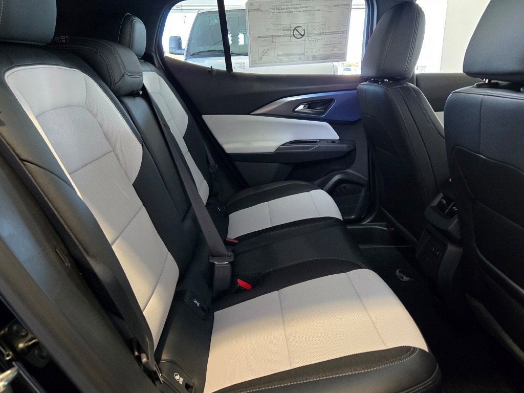 2026 CHEVROLET EQUINOX - Image 9