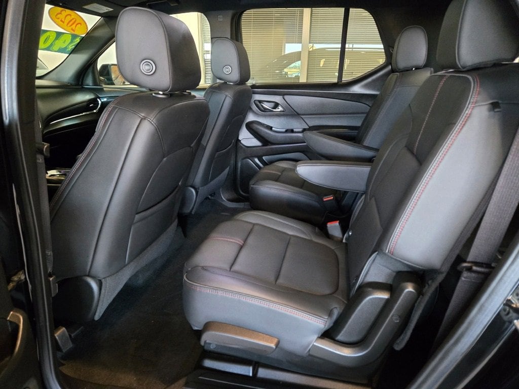 2023 CHEVROLET TRAVERSE - Image 16