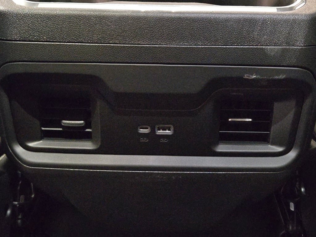 2026 CHEVROLET SILVERADO - Image 15