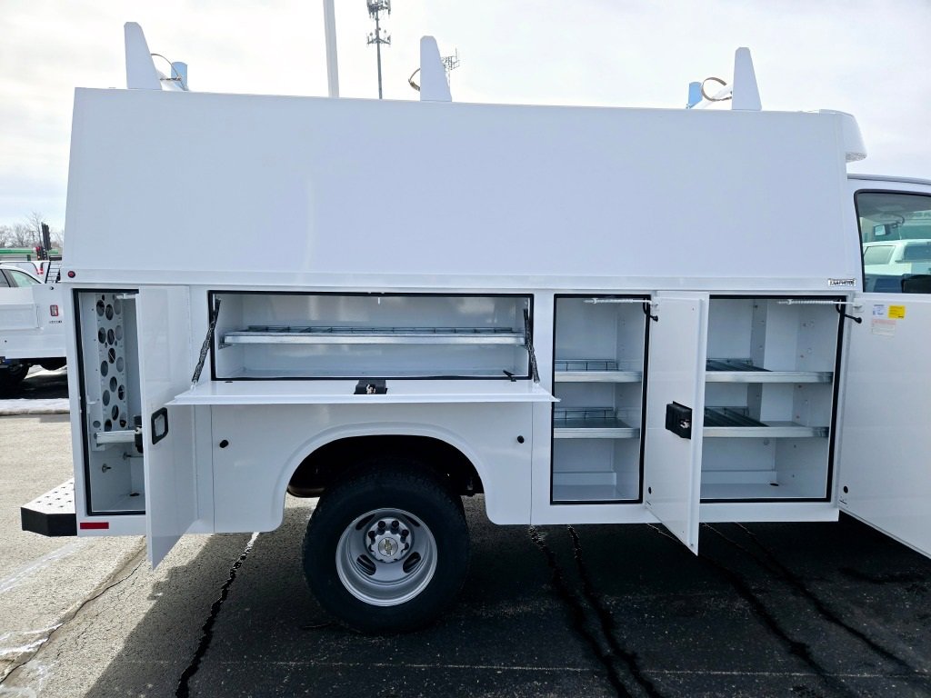 2024 CHEVROLET EXPRESS - Image 8