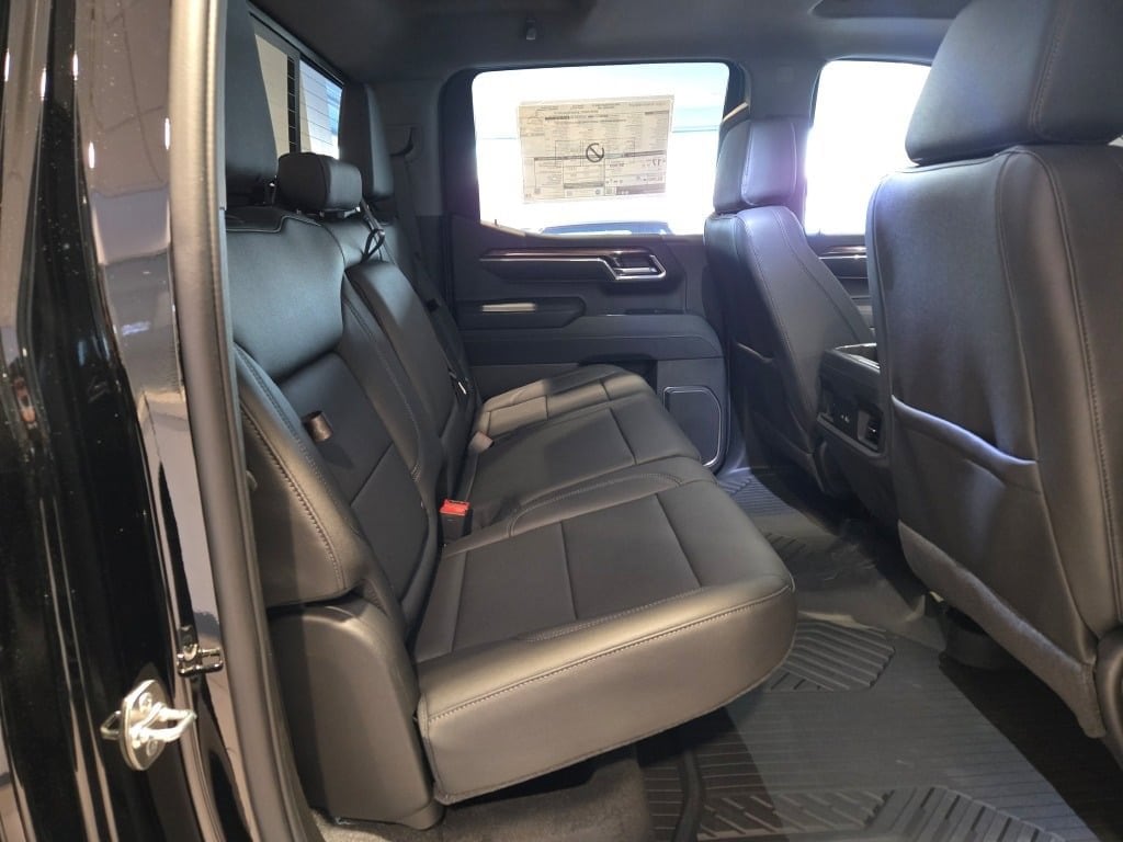 2026 CHEVROLET SILVERADO - Image 8