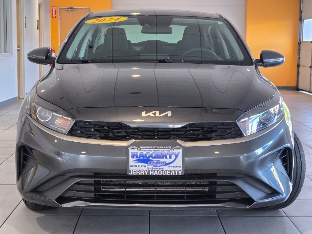 Used 2024 Kia Forte LXS Sedan