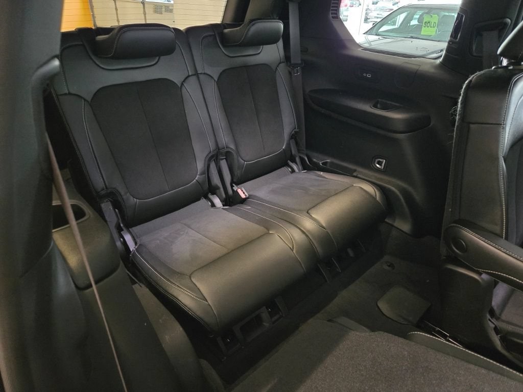 2023 Jeep Grand Cherokee L Altitude - Photo 10