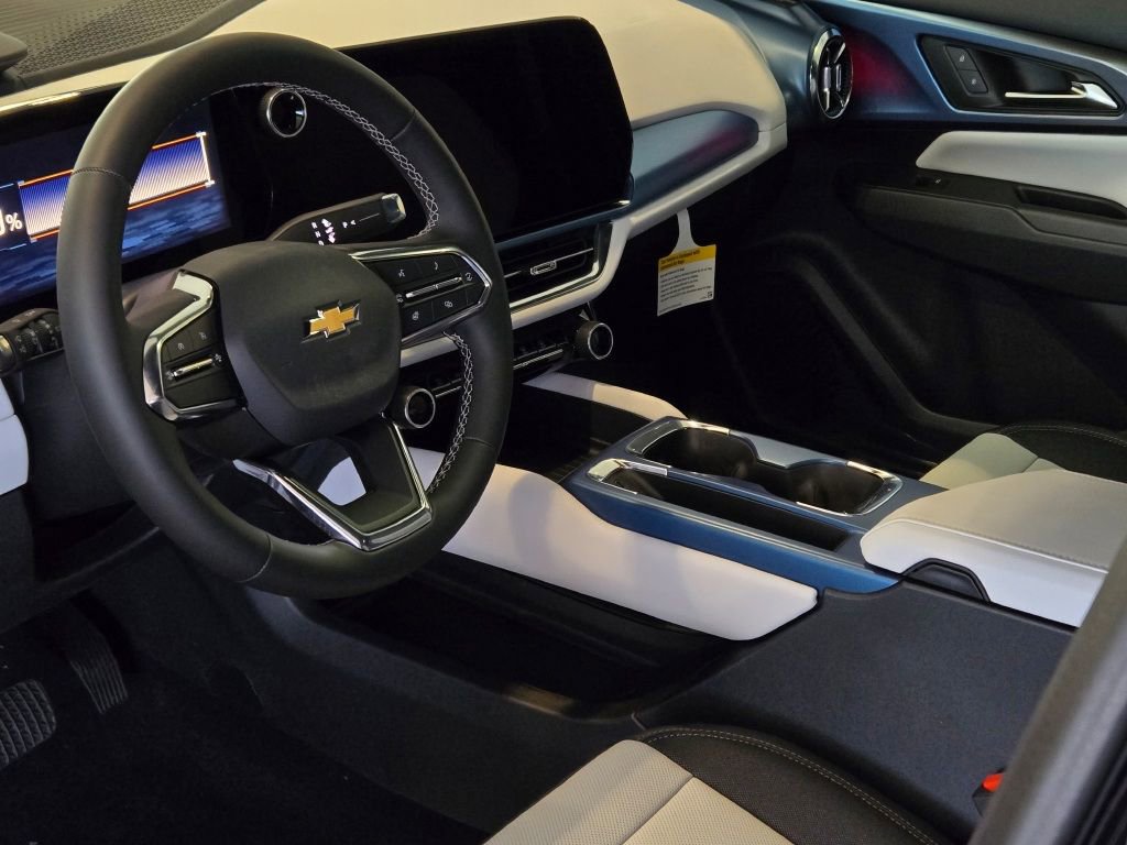 2026 Chevrolet Equinox EV 2LT - Photo 23