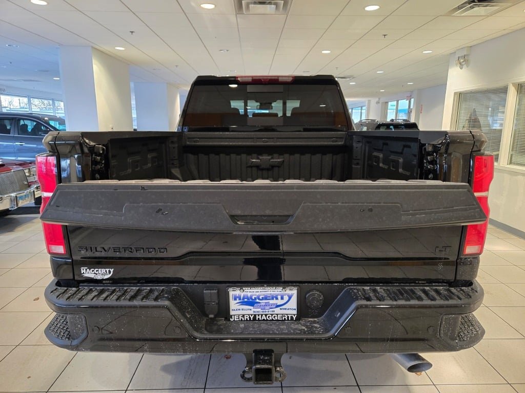 2026 CHEVROLET SILVERADO HD - Image 11