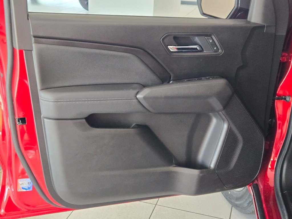 2025 CHEVROLET COLORADO - Image 16
