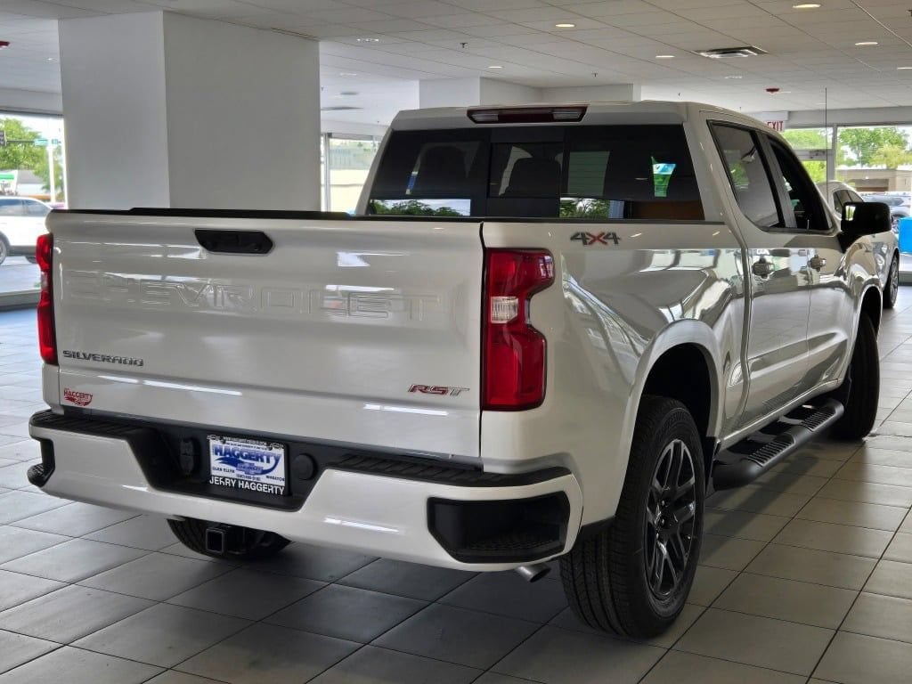 2026 Chevrolet Silverado 1500 RST - Photo 11