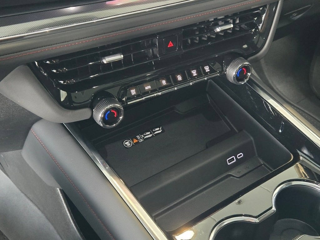 2026 Chevrolet Tahoe RST - Photo 29
