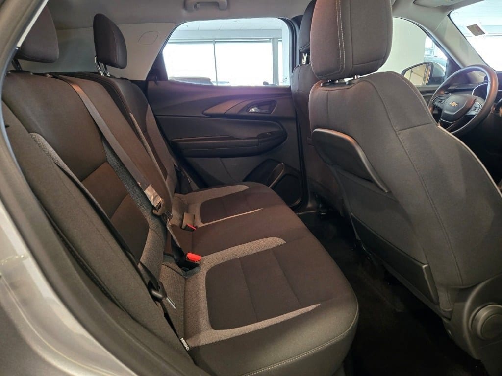 2023 CHEVROLET TRAILBLAZER - Image 9